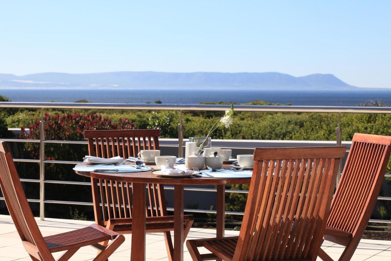 Abalone Guest Lodge Hermanus Exterior photo